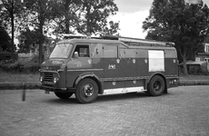 811078 Afbeelding van bluswagen A9 van de Utrechtse brandweer.